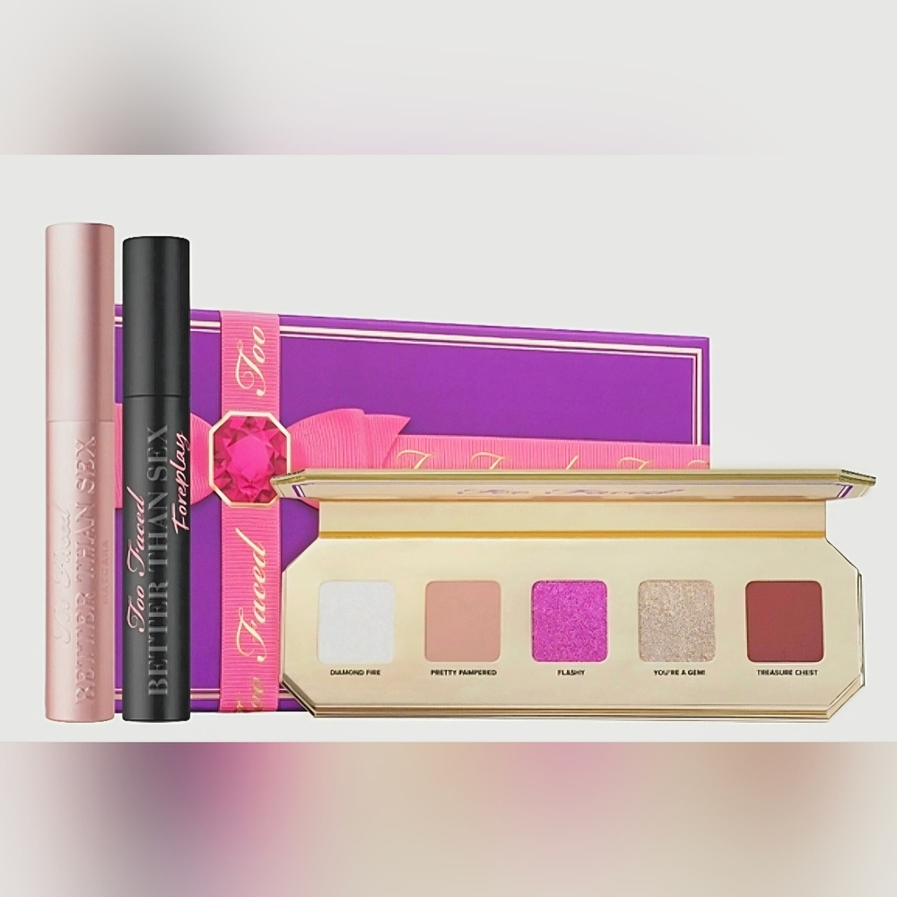 Too Faced Limited Edition Makeup Set